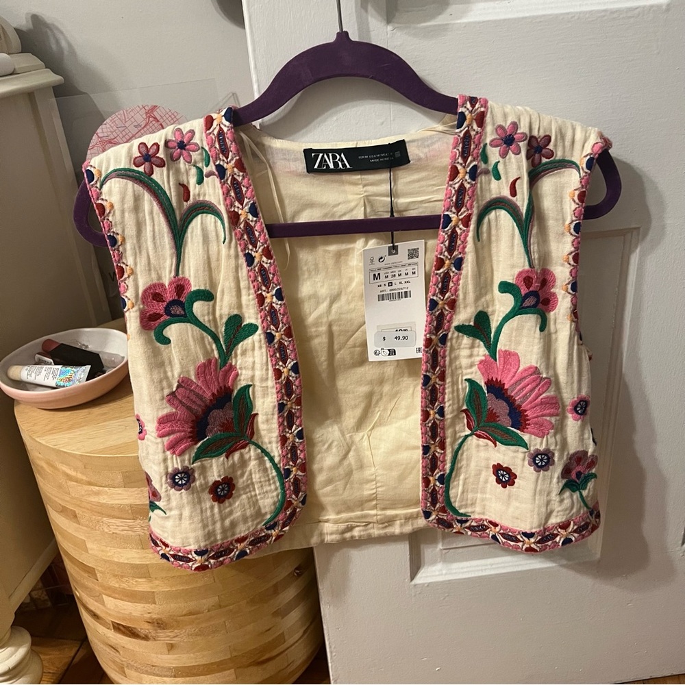 NWT zara embroidered vest